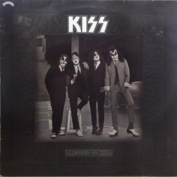 Kiss ‎– Dressed To Kill...